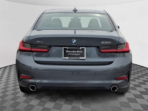 2019 BMW 330 i xDrive