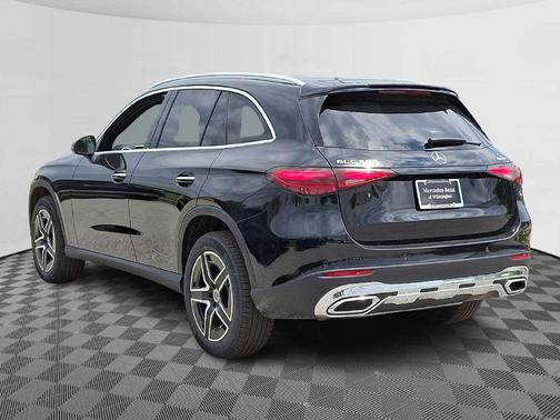 Black 2026 Mercedes-Benz GLC 300 Base 4MATIC