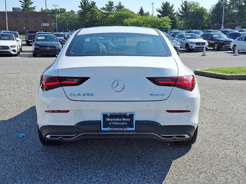 2025 Mercedes-Benz CLA 250 Base 4MATIC