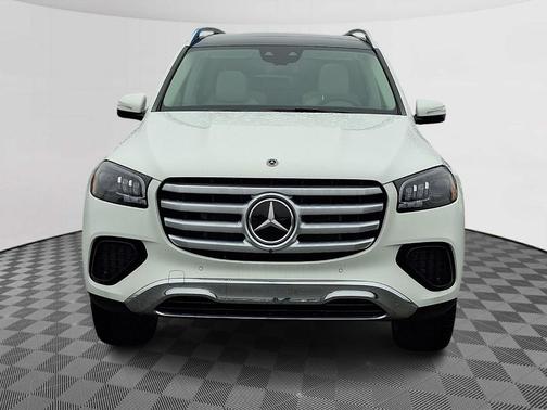 Polar White 2026 Mercedes-Benz GLS 450 4MATIC