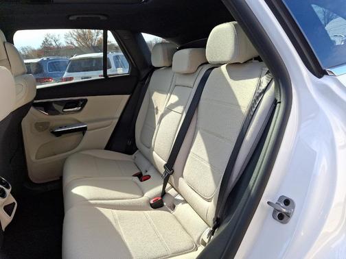 2025 Mercedes-Benz GLC 300 Base 4MATIC