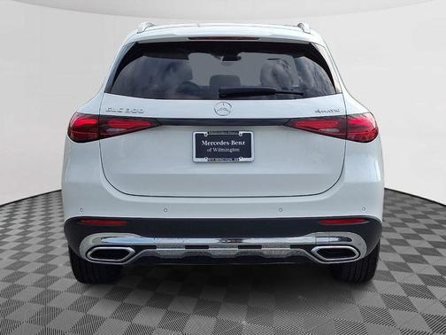 2025 Mercedes-Benz GLC 300 Base 4MATIC