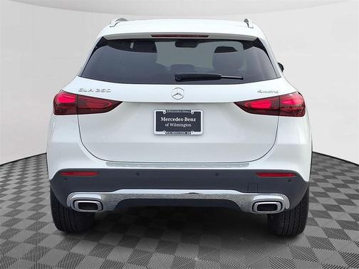 2025 Mercedes-Benz GLA 250 Base 4MATIC