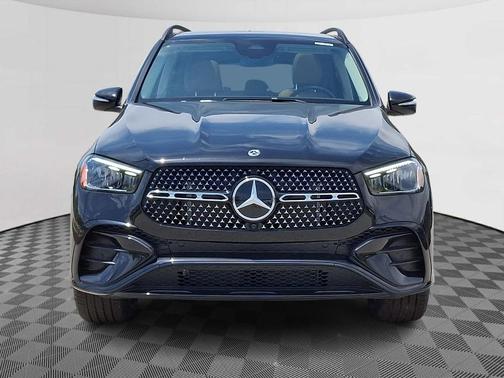 Obsidian Black Metallic 2026 Mercedes-Benz GLE 450 4MATIC