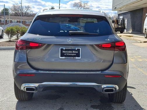 Metallic 2026 Mercedes-Benz GLA 250 Base 4MATIC