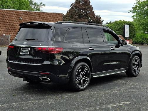 Black 2026 Mercedes-Benz GLS 450 4MATIC
