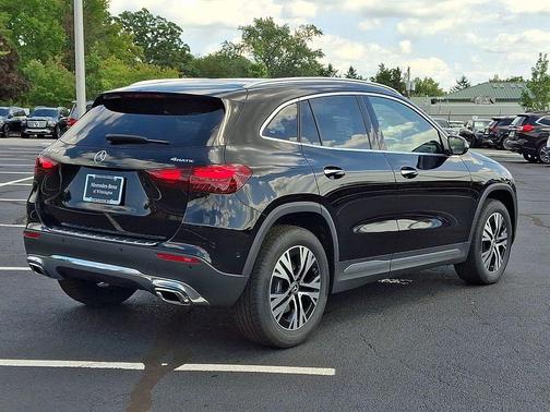 Midnight Black 2026 Mercedes-Benz GLA 250 Base 4MATIC
