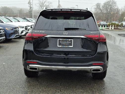 Black 2026 Mercedes-Benz GLE 450 4MATIC