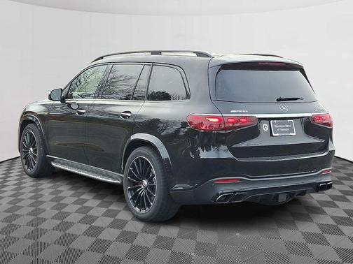 2026 Mercedes-Benz AMG GLS 63 Base