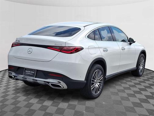 2025 Mercedes-Benz GLC 300 4MATIC Coupe