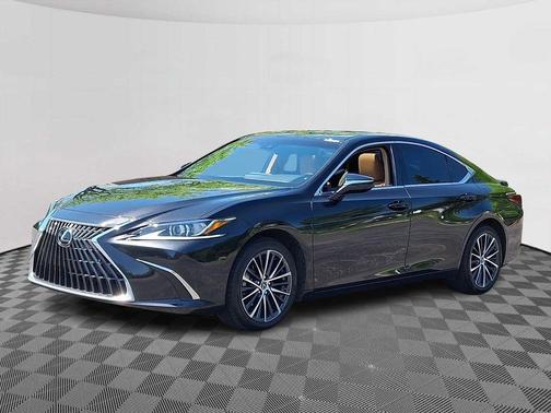 Caviar 2025 Lexus ES 300h Base