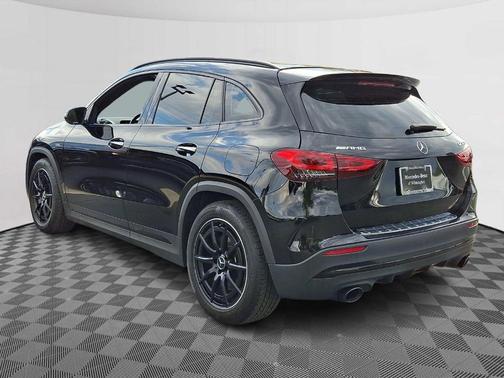 Midnight Black 2022 Mercedes-Benz AMG GLA 35 Base