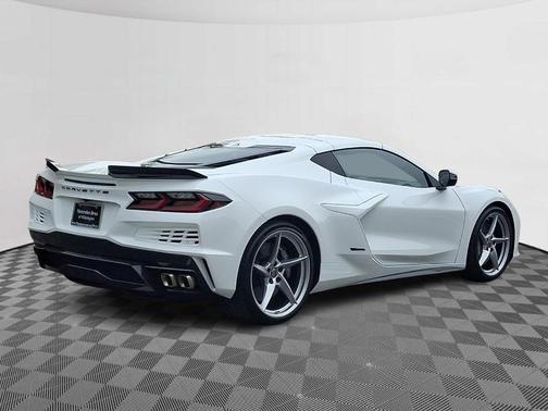 Arctic White 2025 Chevrolet Corvette E-Ray