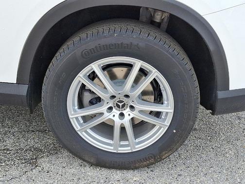 2025 Mercedes-Benz GLC 300 Base 4MATIC