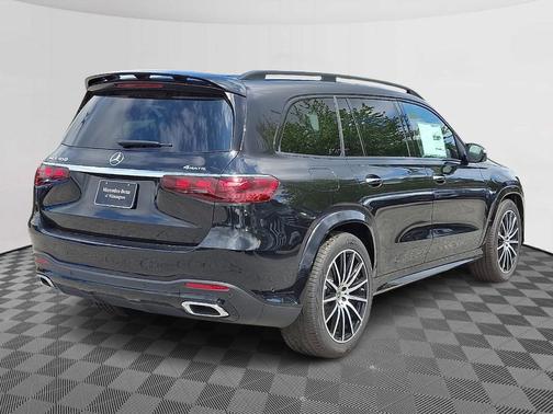 2025 Mercedes-Benz GLS 450 4MATIC