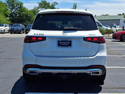 Polar White 2026 Mercedes-Benz GLS 580 Base 4MATIC