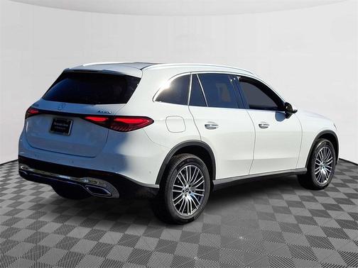 2026 Mercedes-Benz GLC 300 Base 4MATIC