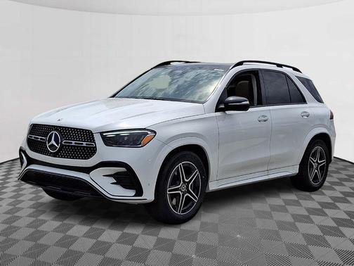 MANUFAKTUR Moonlight White Metallic 2026 Mercedes-Benz GLE 450 4MATIC