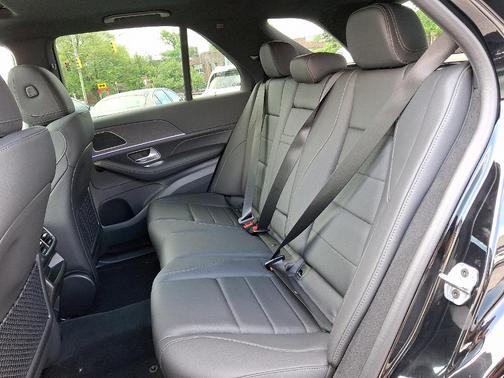 2025 Mercedes-Benz GLE 450e 4MATIC
