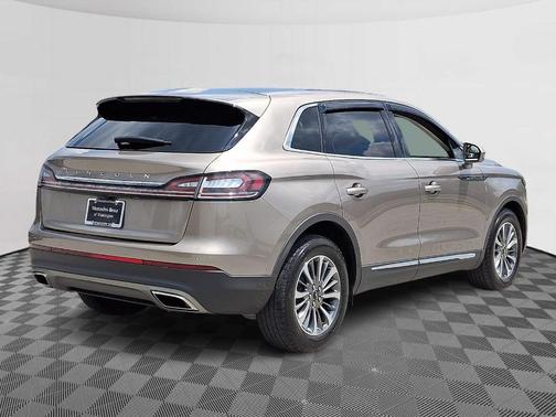 2021 Lincoln Nautilus Standard