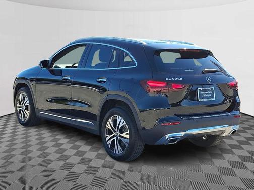 2025 Mercedes-Benz GLA 250 Base 4MATIC