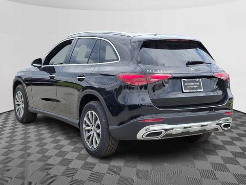 Black 2026 Mercedes-Benz GLC 300 Base 4MATIC