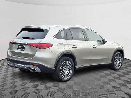 2024 Mercedes-Benz GLC 300 Base 4MATIC