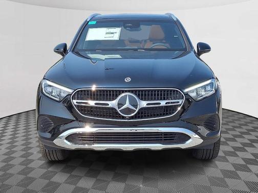2025 Mercedes-Benz GLC 300 Base 4MATIC