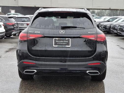 2026 Mercedes-Benz GLC 300 Base 4MATIC
