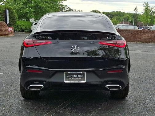 Black 2026 Mercedes-Benz GLC 300 Base 4MATIC
