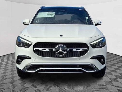 Polar White 2026 Mercedes-Benz GLA 250 Base 4MATIC