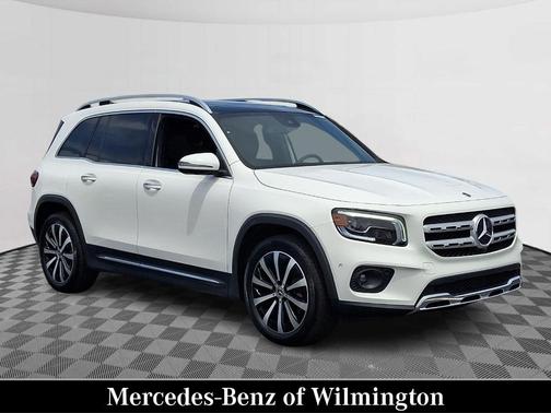 Polar White 2022 Mercedes-Benz GLB 250 Base 4MATIC