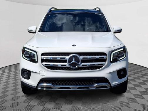 Polar White 2023 Mercedes-Benz GLB 250 Base 4MATIC