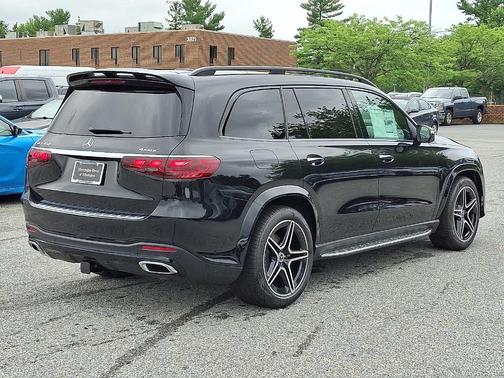 2025 Mercedes-Benz GLS 450 4MATIC
