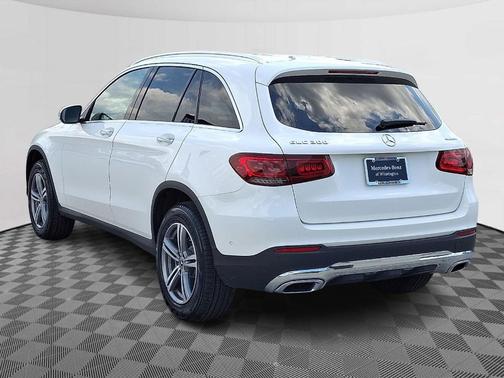 2022 Mercedes-Benz GLC 300 Base 4MATIC