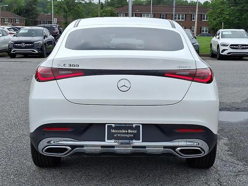 2025 Mercedes-Benz GLC 300 4MATIC Coupe