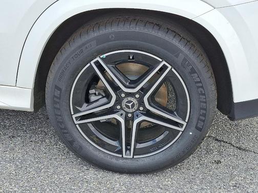 2025 Mercedes-Benz GLE 450 4MATIC