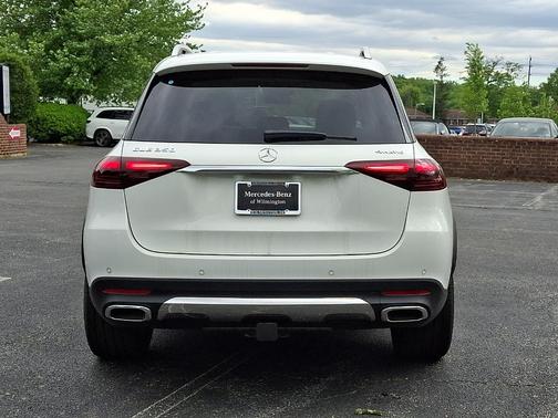 Polar White 2026 Mercedes-Benz GLE 350 Base 4MATIC