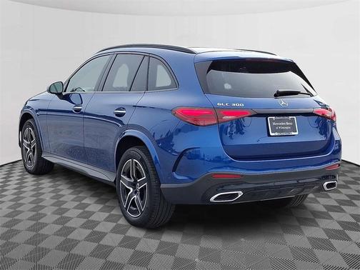 2025 Mercedes-Benz GLC 300 Base 4MATIC