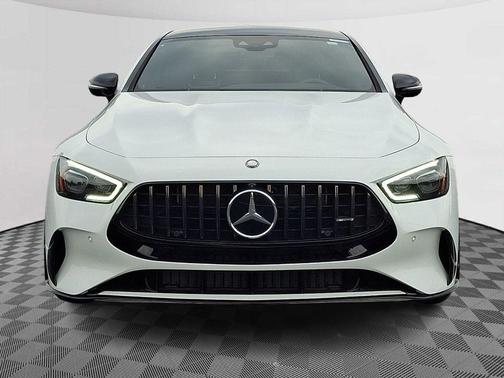 MANUFAKTUR Moonlight White Metallic 2024 Mercedes-Benz AMG GT 63 Base