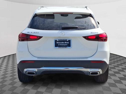 2025 Mercedes-Benz GLA 250 Base 4MATIC