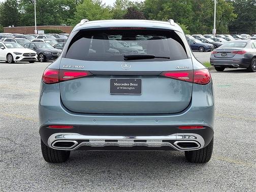 2026 Mercedes-Benz GLC 300 Base 4MATIC