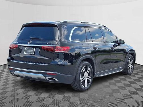2021 Mercedes-Benz GLS 450 4MATIC