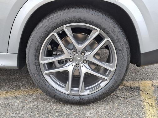 2025 Mercedes-Benz AMG GLE 53 Base