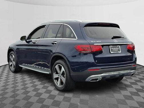 Lunar Blue Metallic 2022 Mercedes-Benz GLC 300 Base 4MATIC