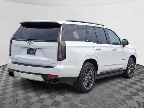 2023 Cadillac Escalade V-Series