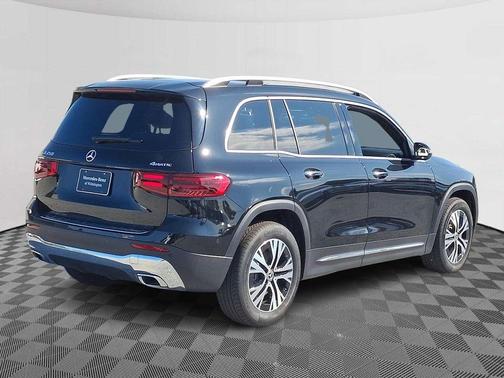 2026 Mercedes-Benz GLB 250 Base 4MATIC