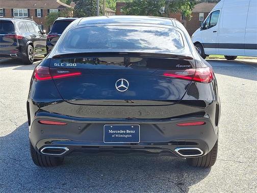 2026 Mercedes-Benz GLC 300 4MATIC