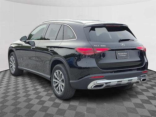 2026 Mercedes-Benz GLC 300 Base 4MATIC