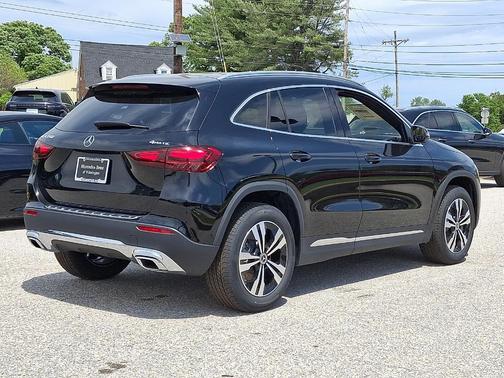 Midnight Black 2026 Mercedes-Benz GLA 250 Base 4MATIC